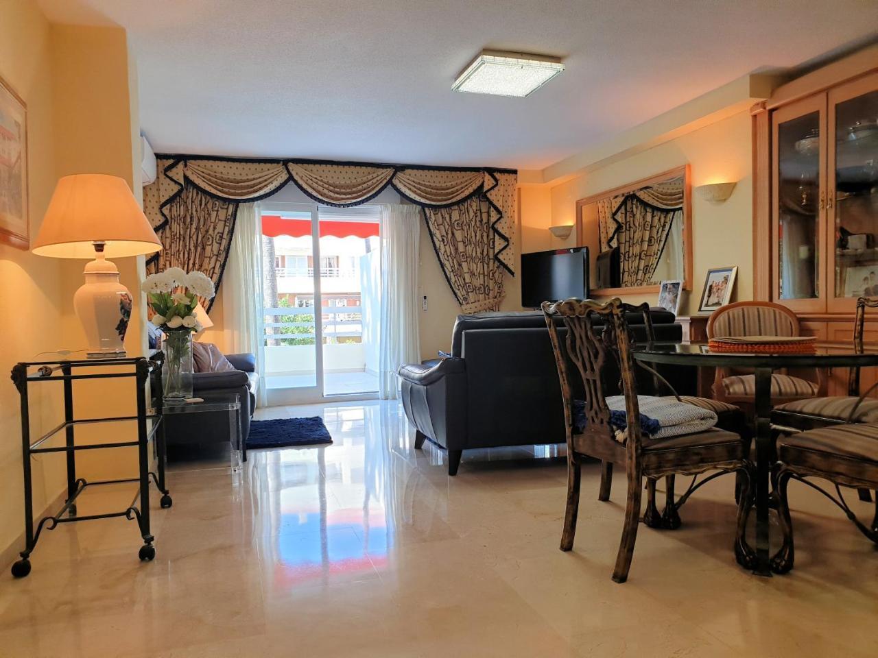 Apartamento Spacious 3 Bedroom 2nd Line Center *