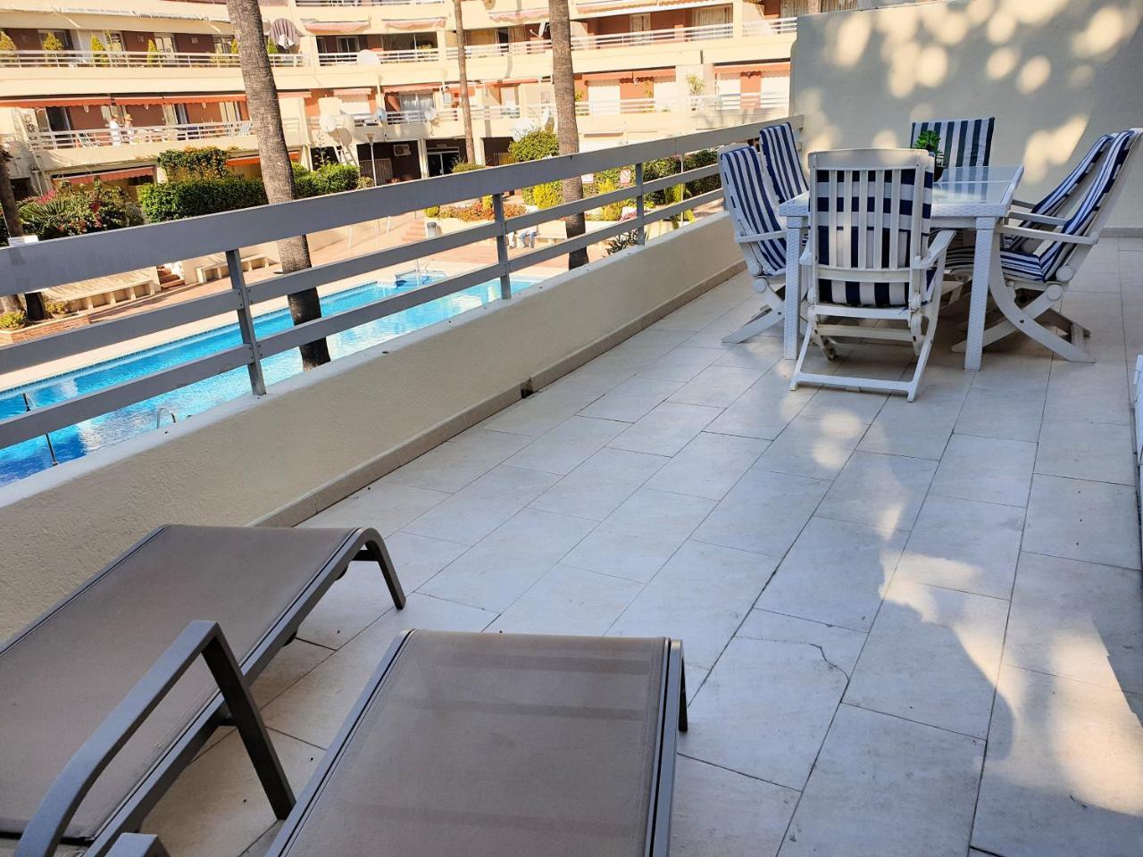 Apartamento Spacious 3 Bedroom 2nd Line Center Marbella